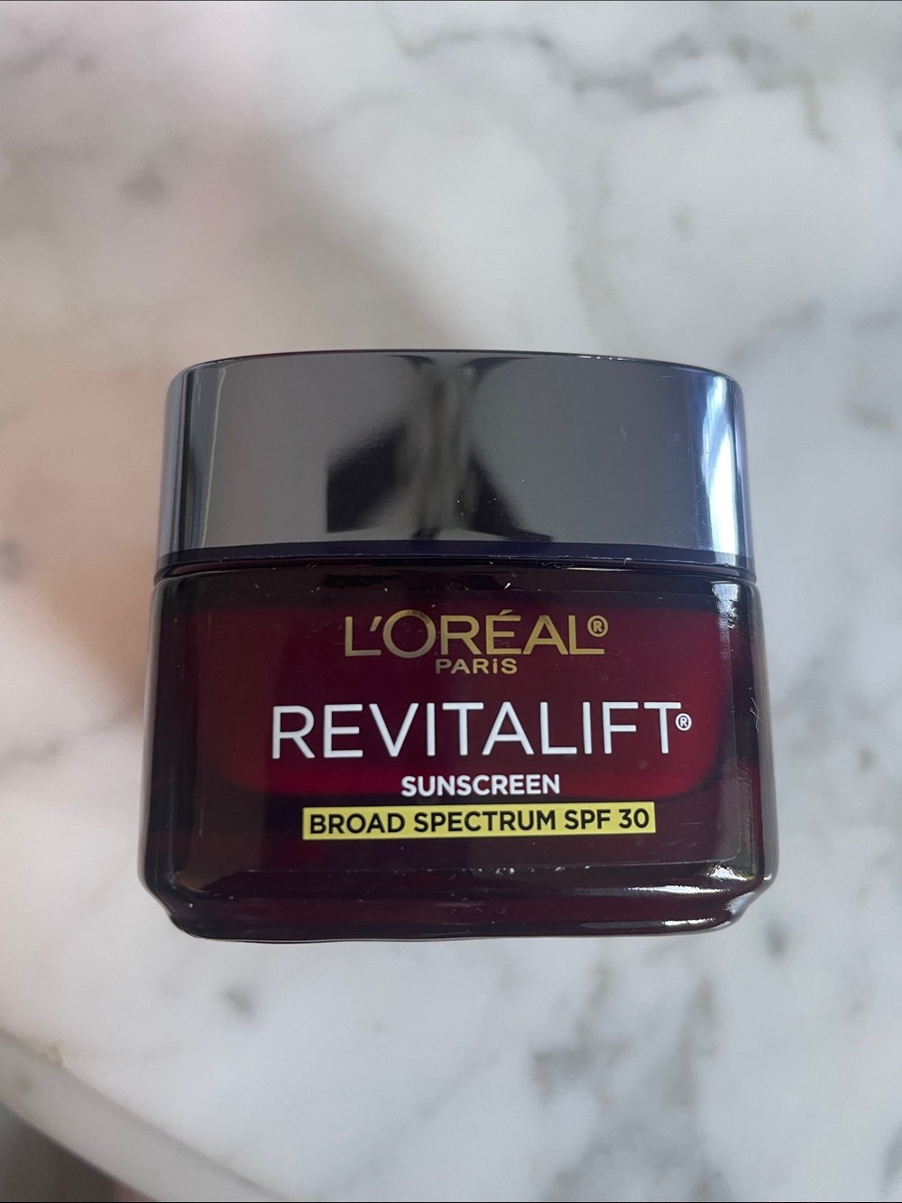 L'Oreal Revitalift Sunscreen Jar - SPF 30 1.7 fl oz